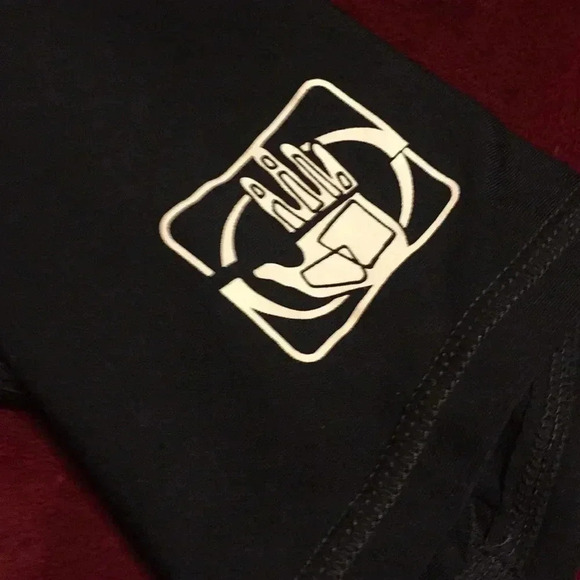 Body Glove shirt - Picture 4 of 8